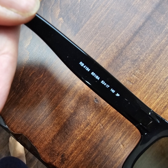 Ray-ban 4194 sunglasses polarized - Picture 2 of 5